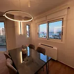 Elia Luxury Appartement Chalkís