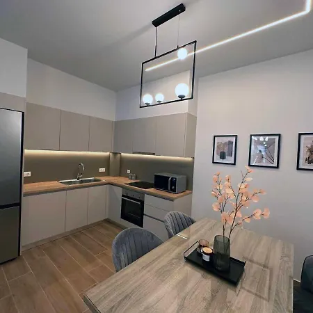 Lägenhet Elia Luxury Chalkís