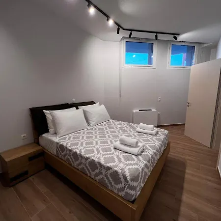 Elia Luxury
