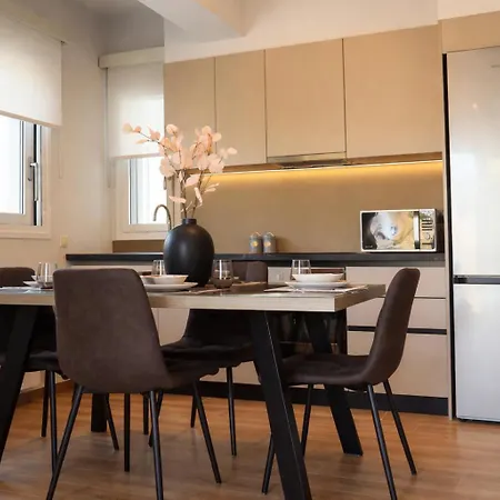 Elia Luxury Apartman Chalkís