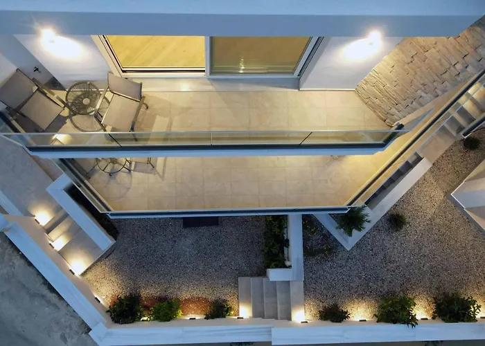 Elia Luxury Chalkida