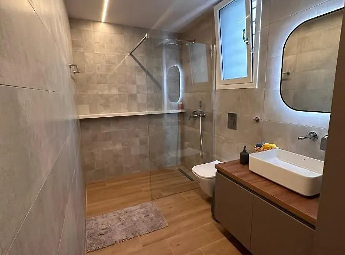 Elia Luxury Apartment Chalkida